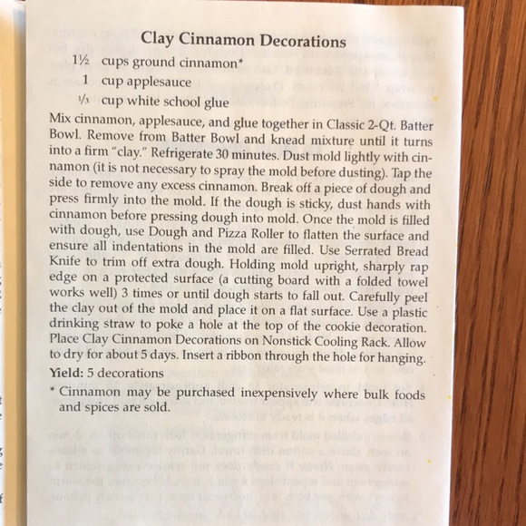 Pampered Chef Come to the Table Clay cookie Mold - Picture 5 of 10